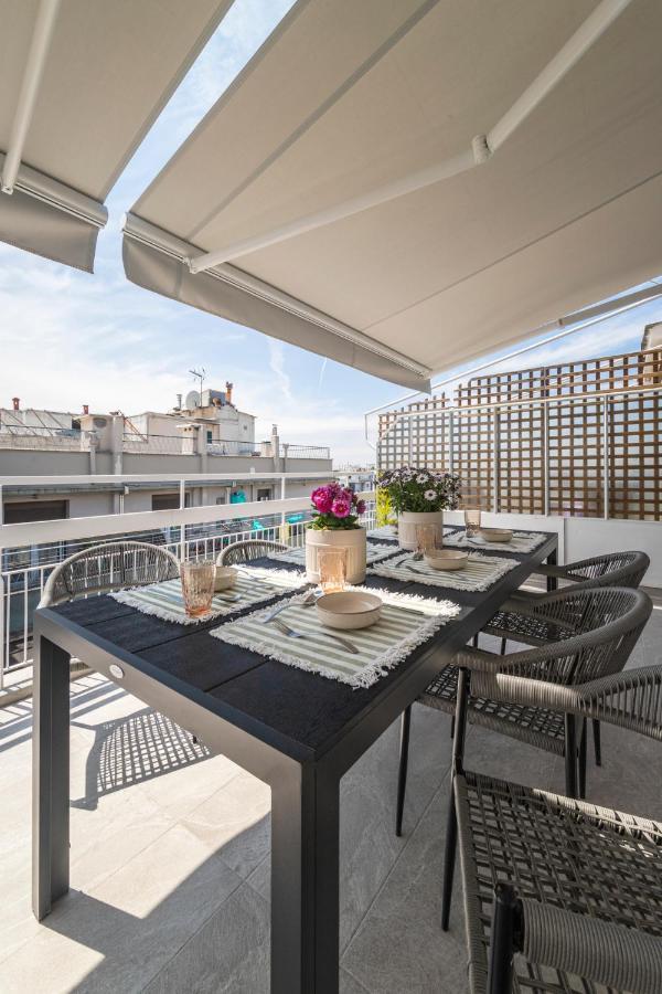 Ares Penthouse Apartment เทสซาโลนิกิ ภายนอก รูปภาพ