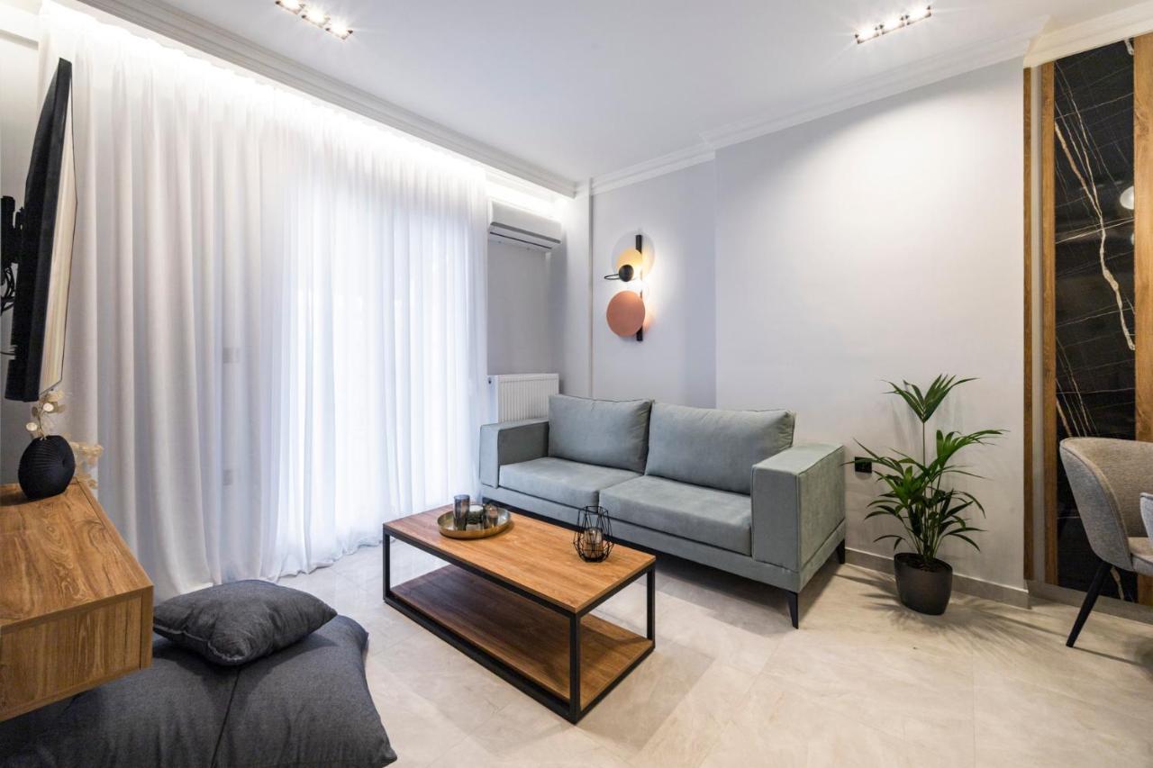 Ares Penthouse Apartment เทสซาโลนิกิ ภายนอก รูปภาพ